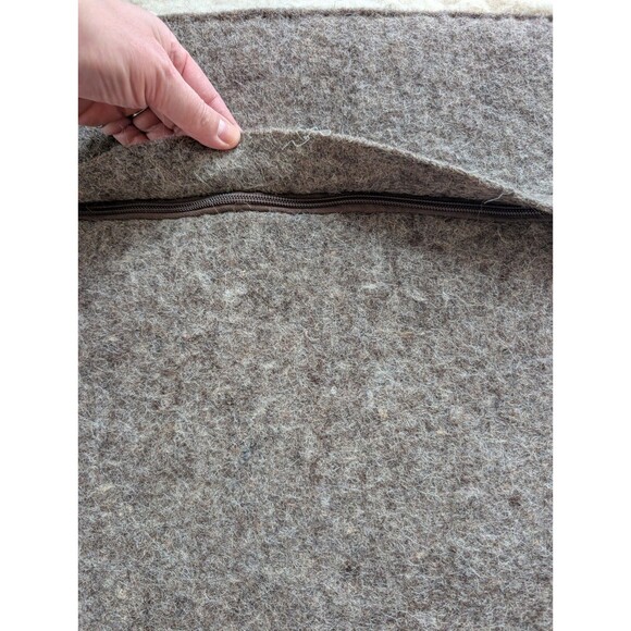 ARCADIA HOME WOOL FELT SNOWFLAKE PILLOW COVER GRAY - Picture 4 of 6